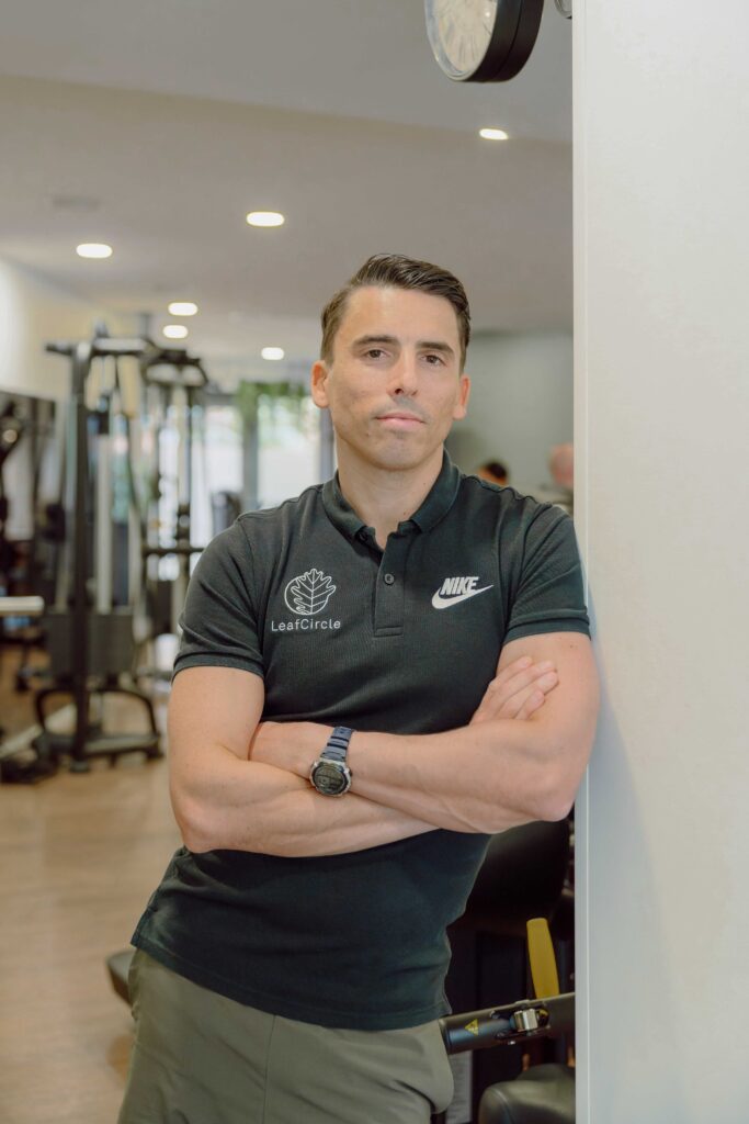 Matthieu Verneret, coach et fondateur de Leaf Circle, au club